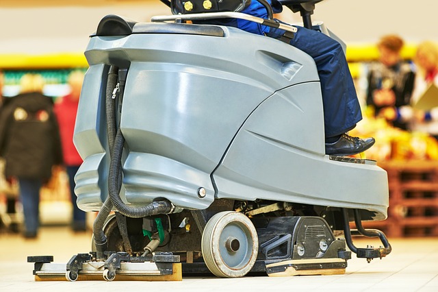 The Advantages of Industrial Self-Propelled Floor Scrubbers