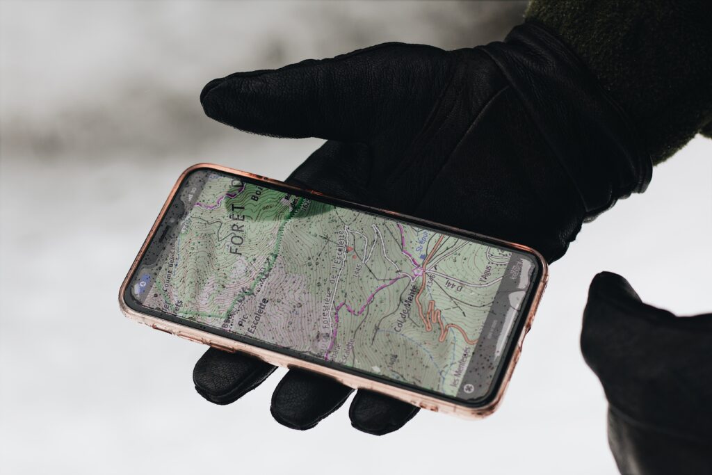 Exploring the World of GPS Vehicle Monitoring