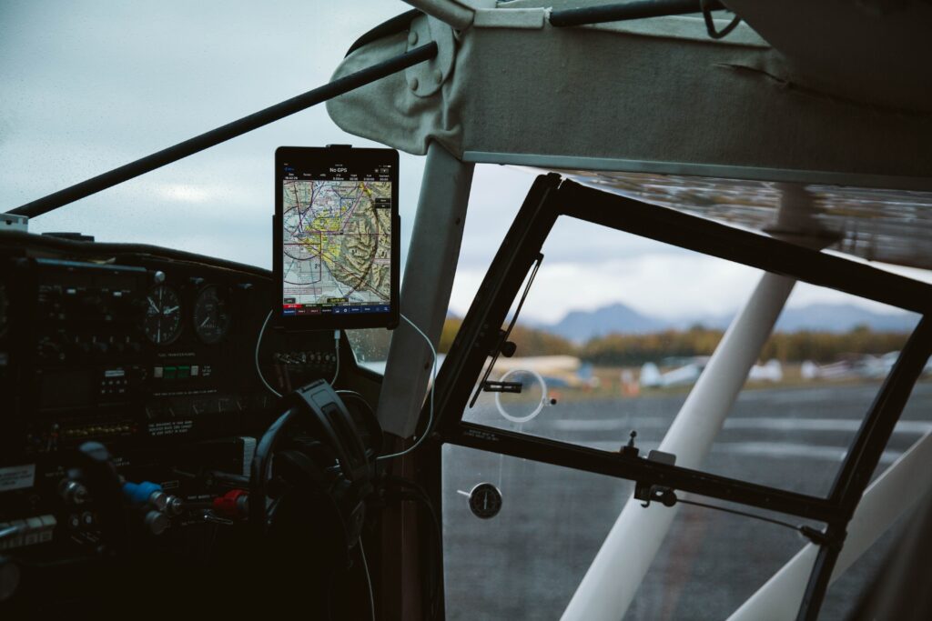 Optimizing Navigation with GPS Fleet Management